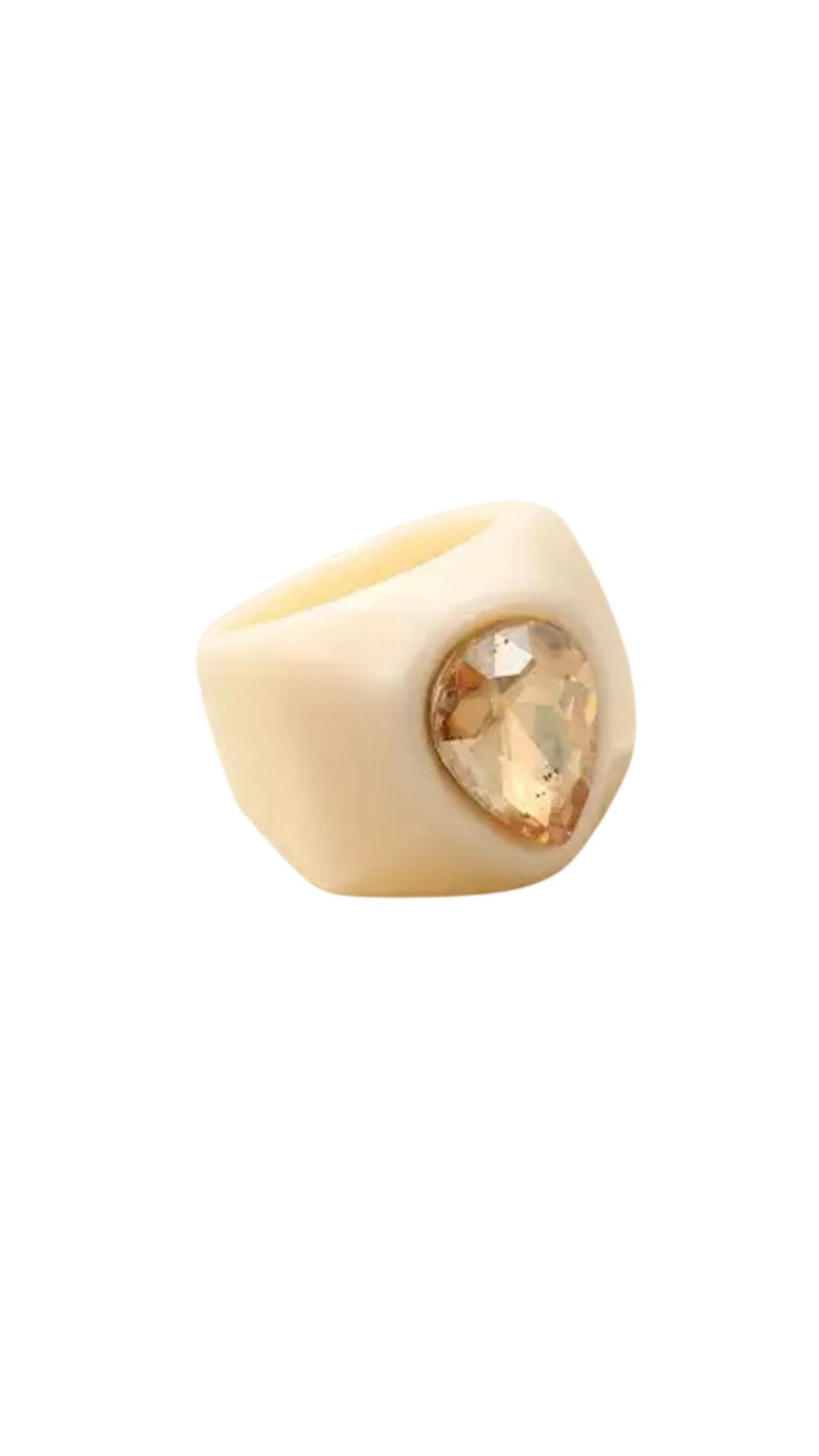 Teardrop Cream ring
