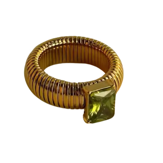 Quanta Green ring